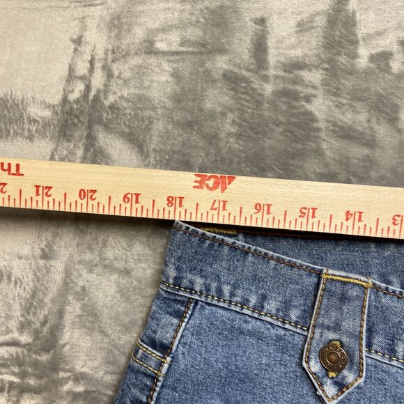 Levi's Strauss Signature Bootcut Jeans Women's Size 14 Denim. - Picture 3 of 9